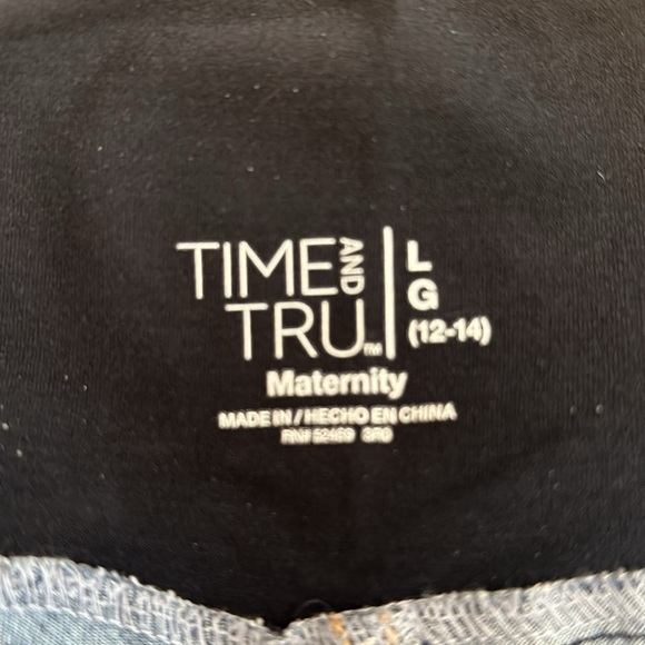 MATERNITY PANT. STRETCHY. SIZE LARGE BLUE JEANS & WAISTBAND. - Picture 9 of 10